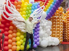 בלונים בדיזנגוף סנטר